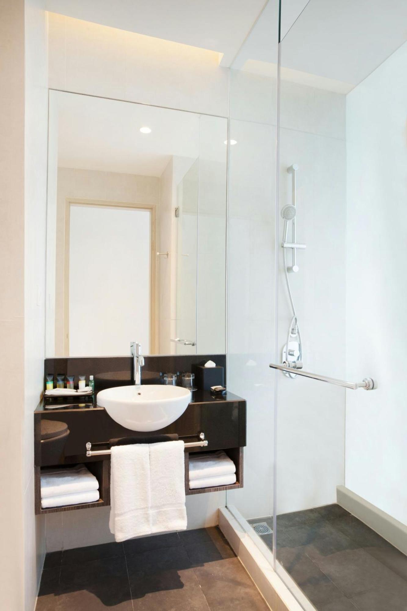 Four Points By Sheraton Jakarta Thamrin Экстерьер фото