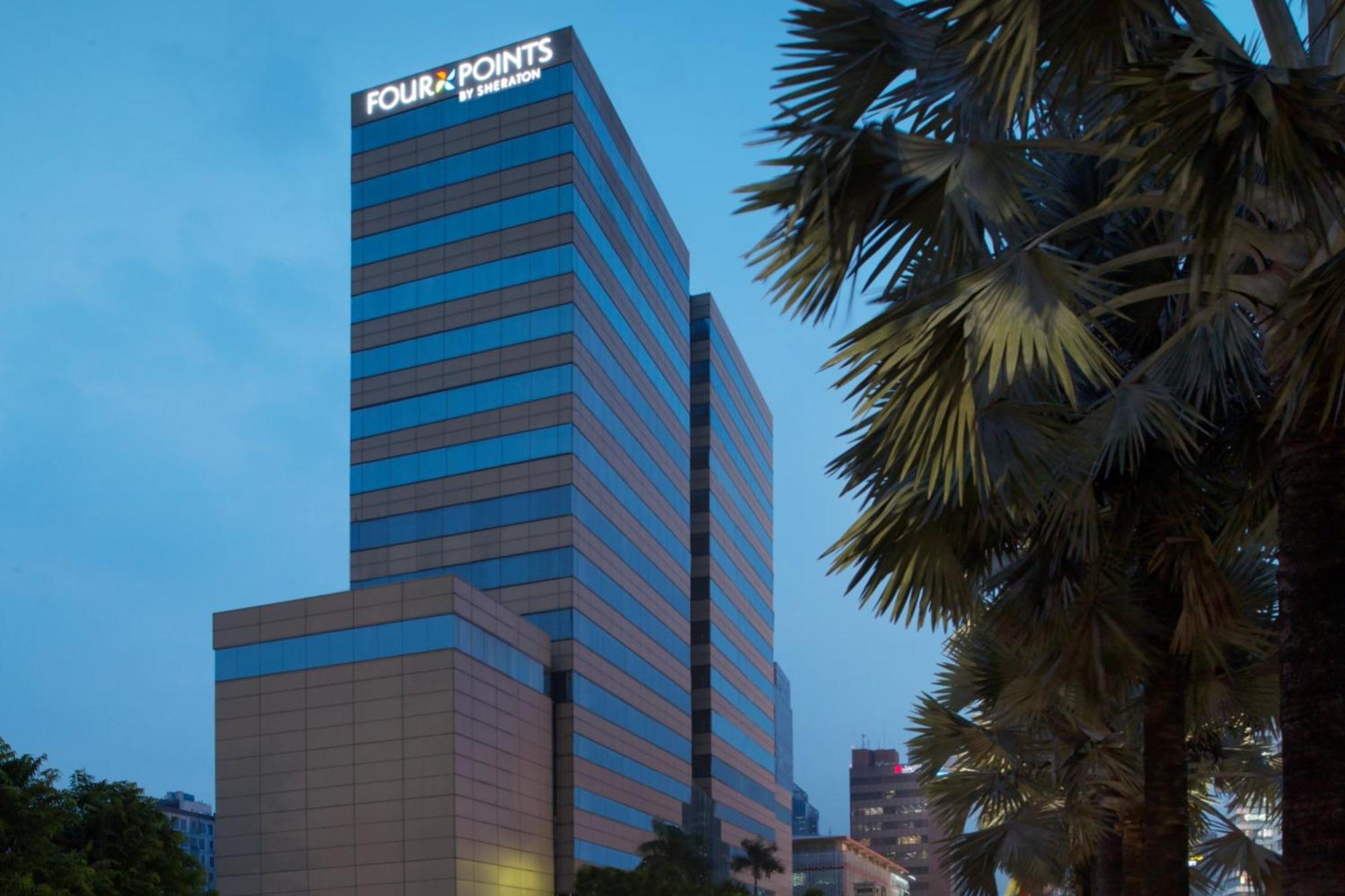 Four Points By Sheraton Jakarta Thamrin Экстерьер фото